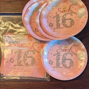 Sweet 16 Pink Party Plates